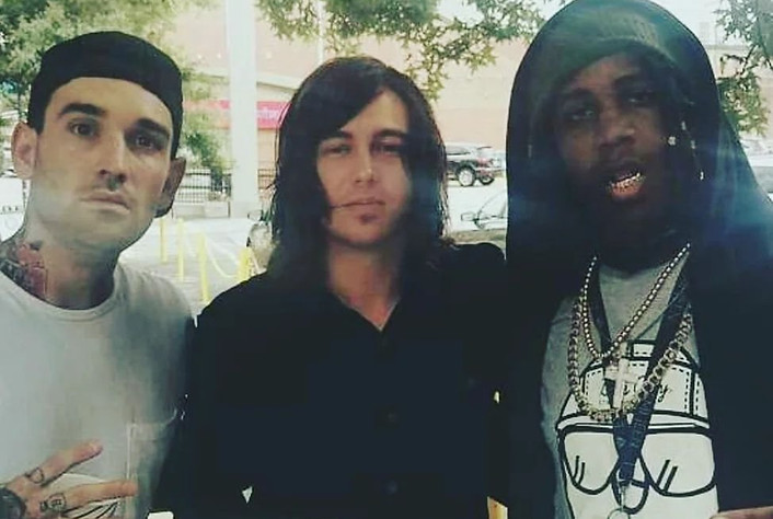 sleeping with sirens kellin quin band member jeszar king photo op warped tour emo rock metal music alternative