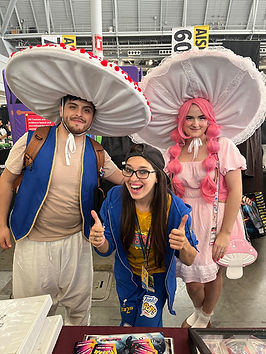 mario kart sweet tooth collectibles fan expo boston princess peach toad mario brother bros cosplayer 