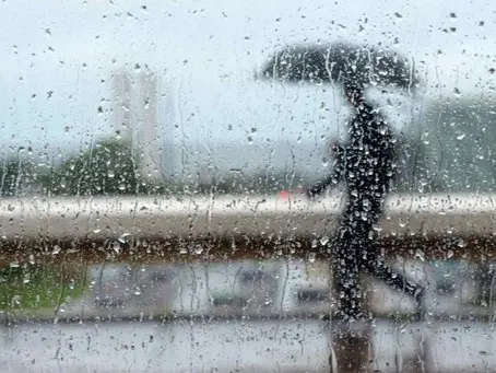 Inmet renova alerta de chuvas para Natal e mais 22 cidades do RN
