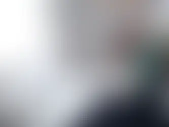Professora é presa após amarrar aluno com autismo de 4 anos em banheiro escolar