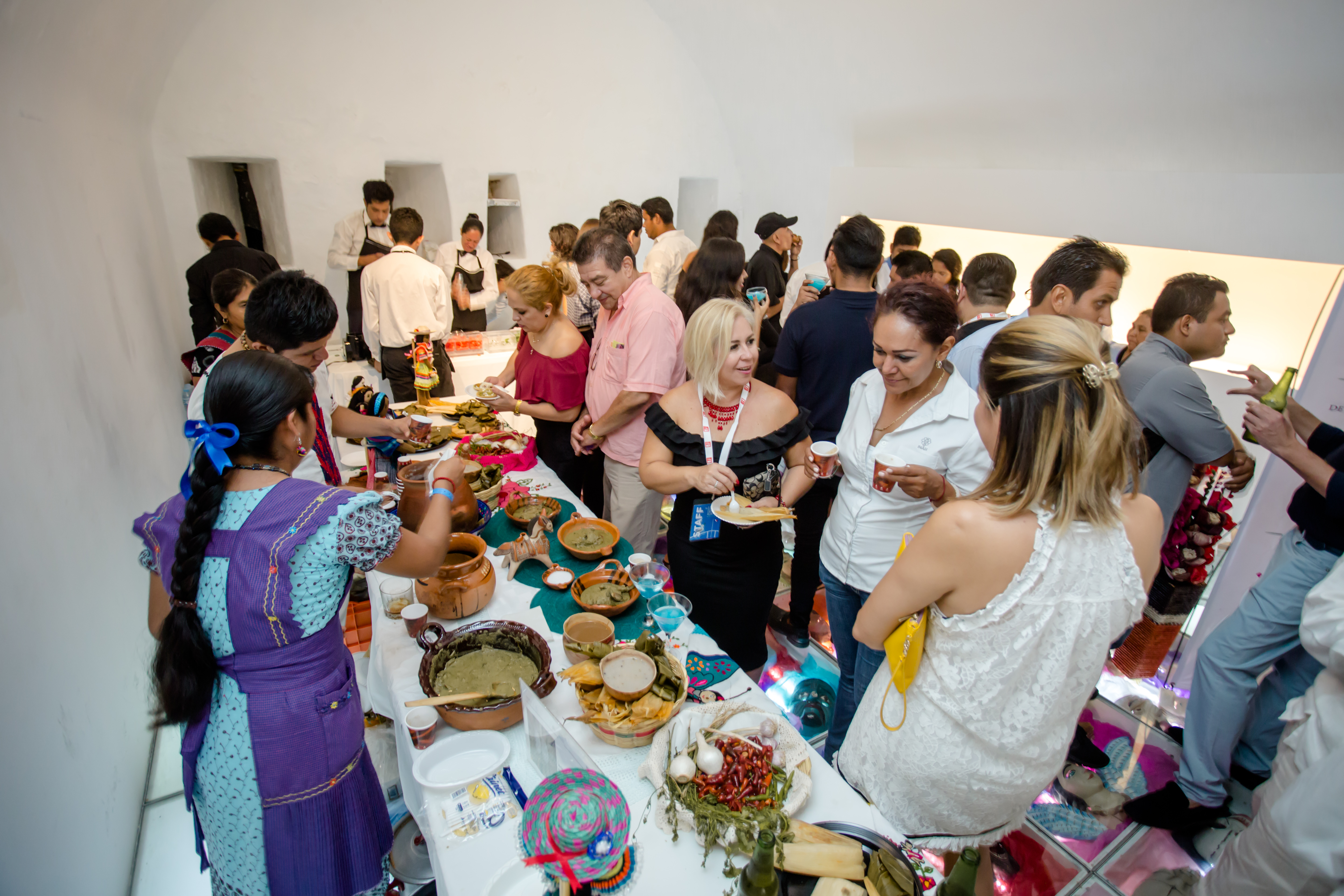 Coctel con cocineras tradicionales
