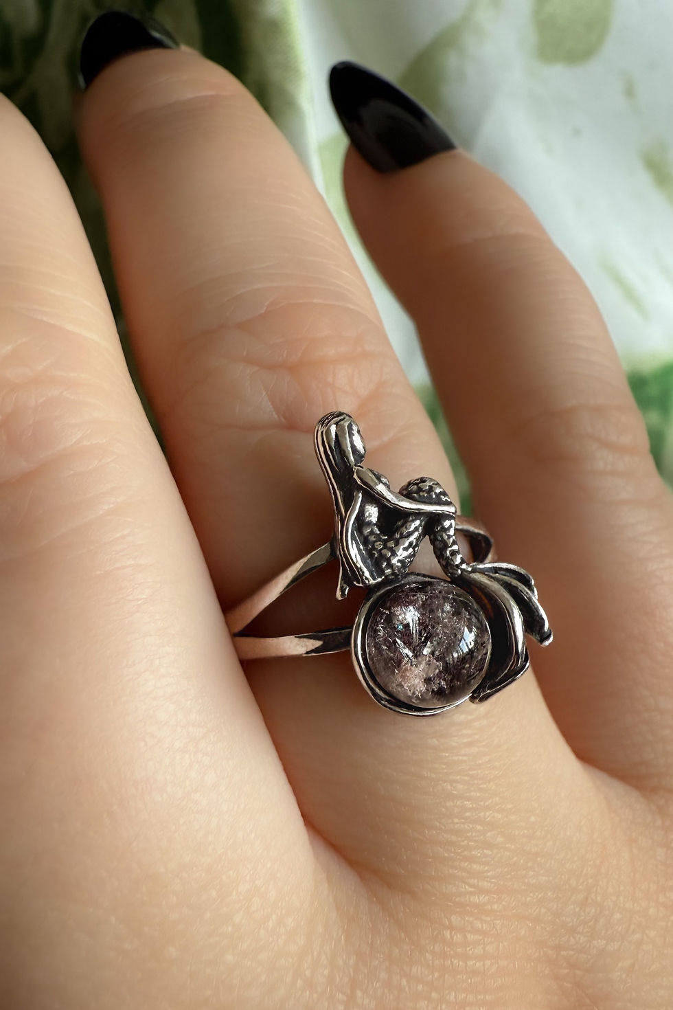 Thumbnail: Trädgårdskvarts ring | Sjöjungfru 