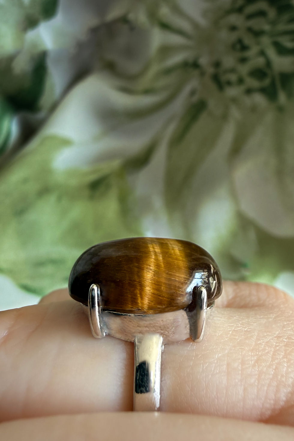 Thumbnail: Tigeröga ring