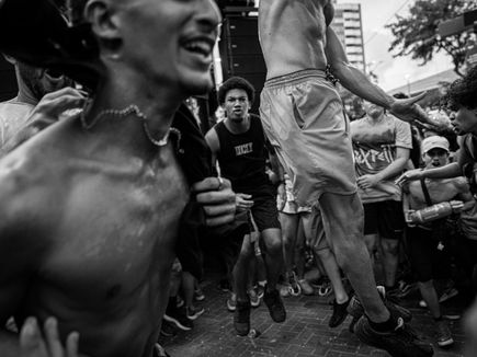 _FMN0493