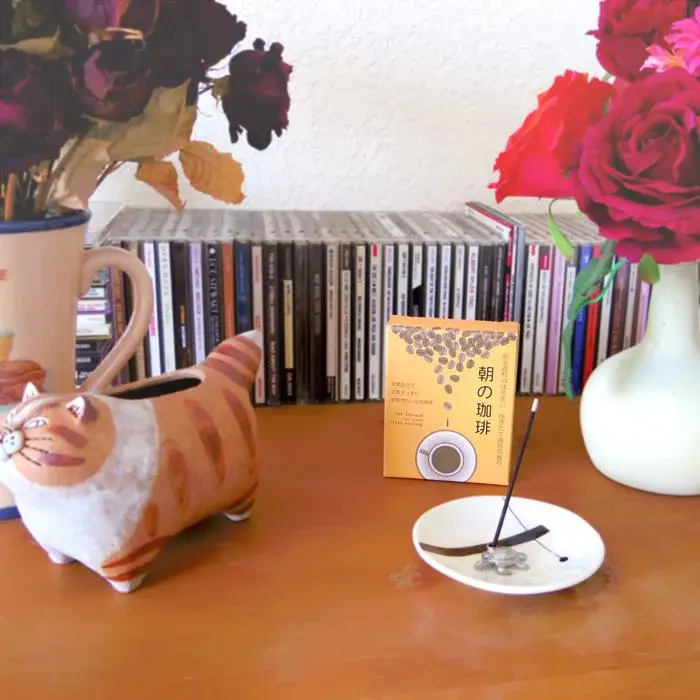 縮圖：YOU YOU ANG 晨露線香盒裝 - 咖啡 (短線香)