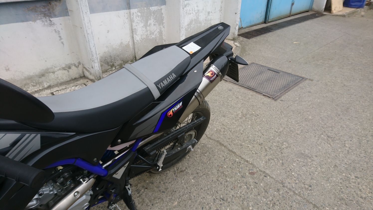 yamaha wr 125 exhaust