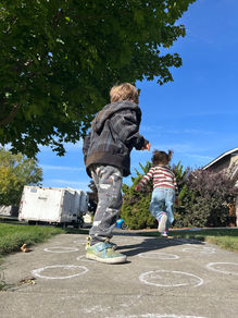 gross motor, hopscotch