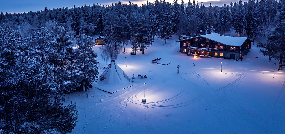 brändön lodge snö paradis 1_edited_edited.png