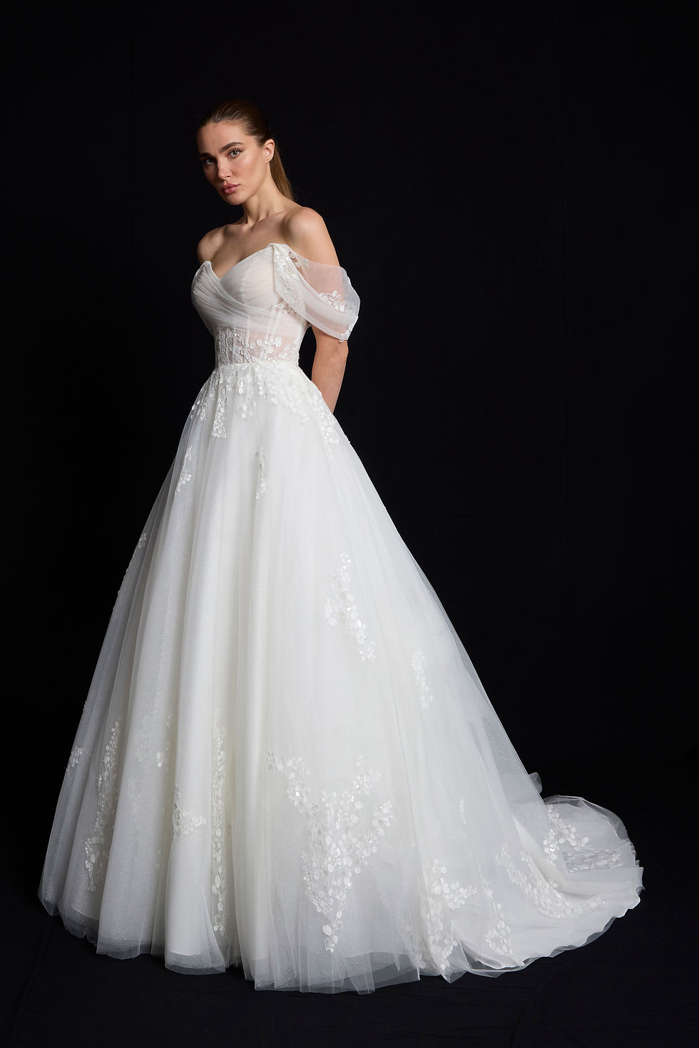 Thumbnail: WSS022-Ballgown Beaded Lace And Tulle Wedding Dress