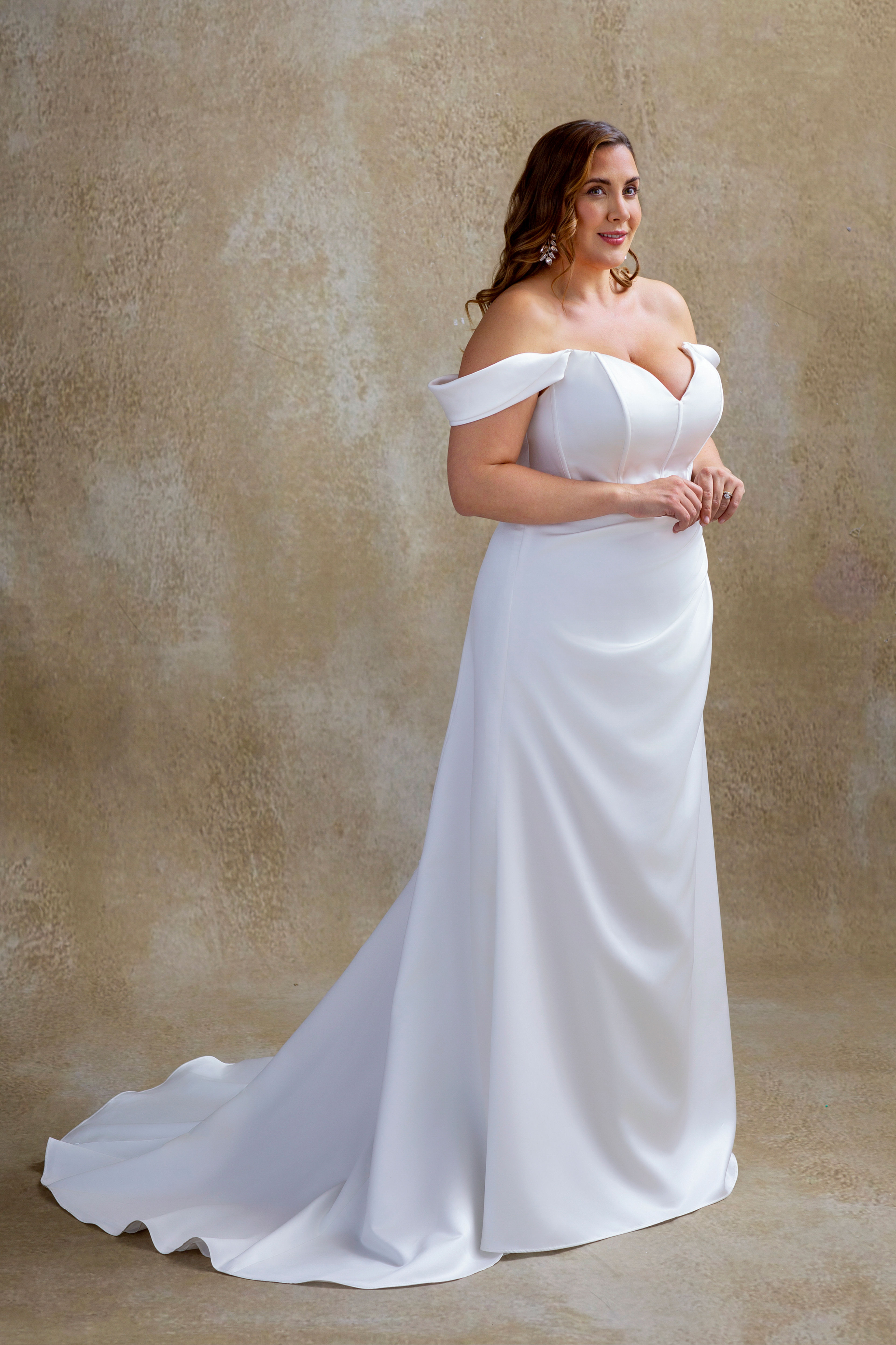 WP768-A-line Satin Wedding Dress