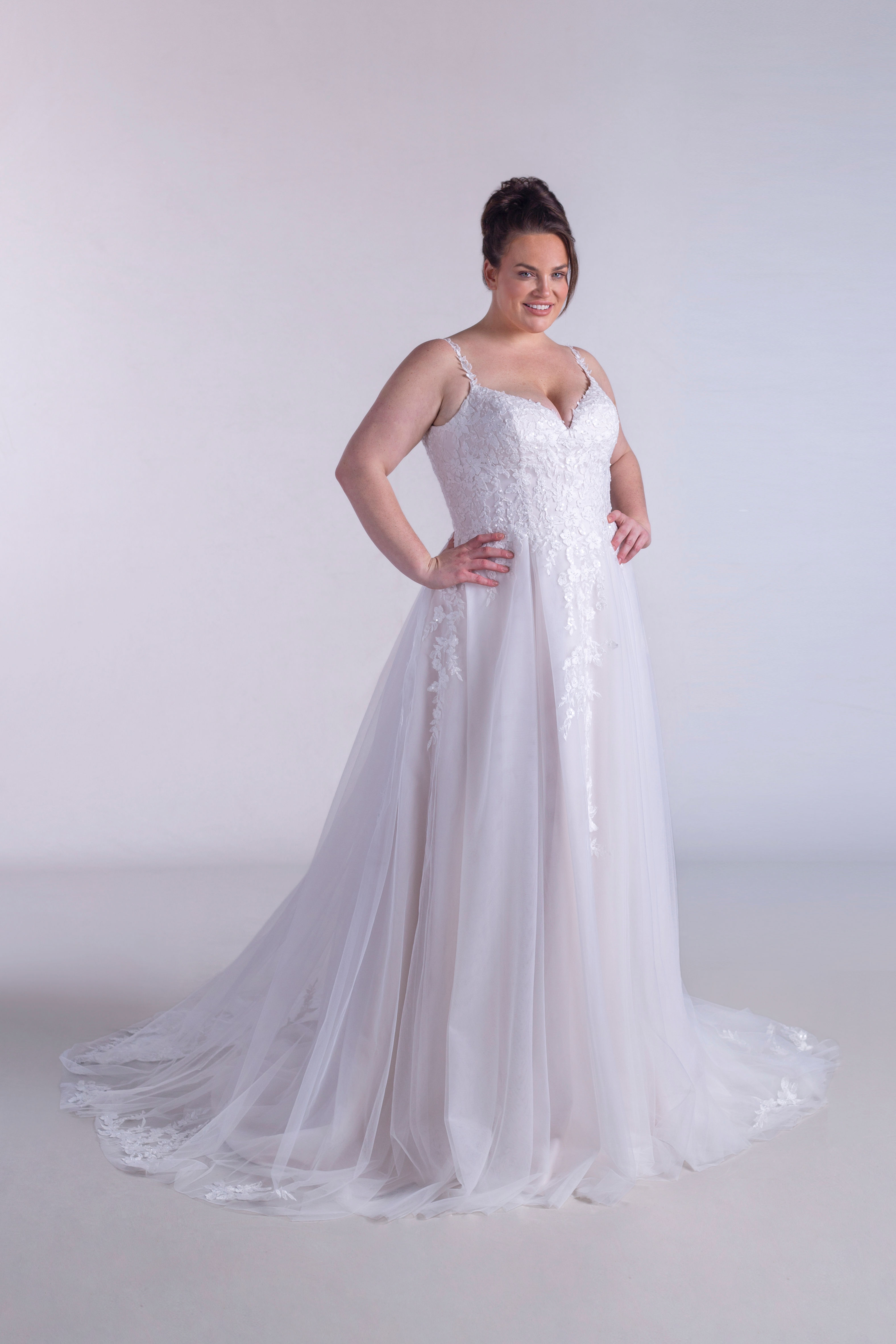 WSP065-A-line Lace And Tulle Wedding Dress