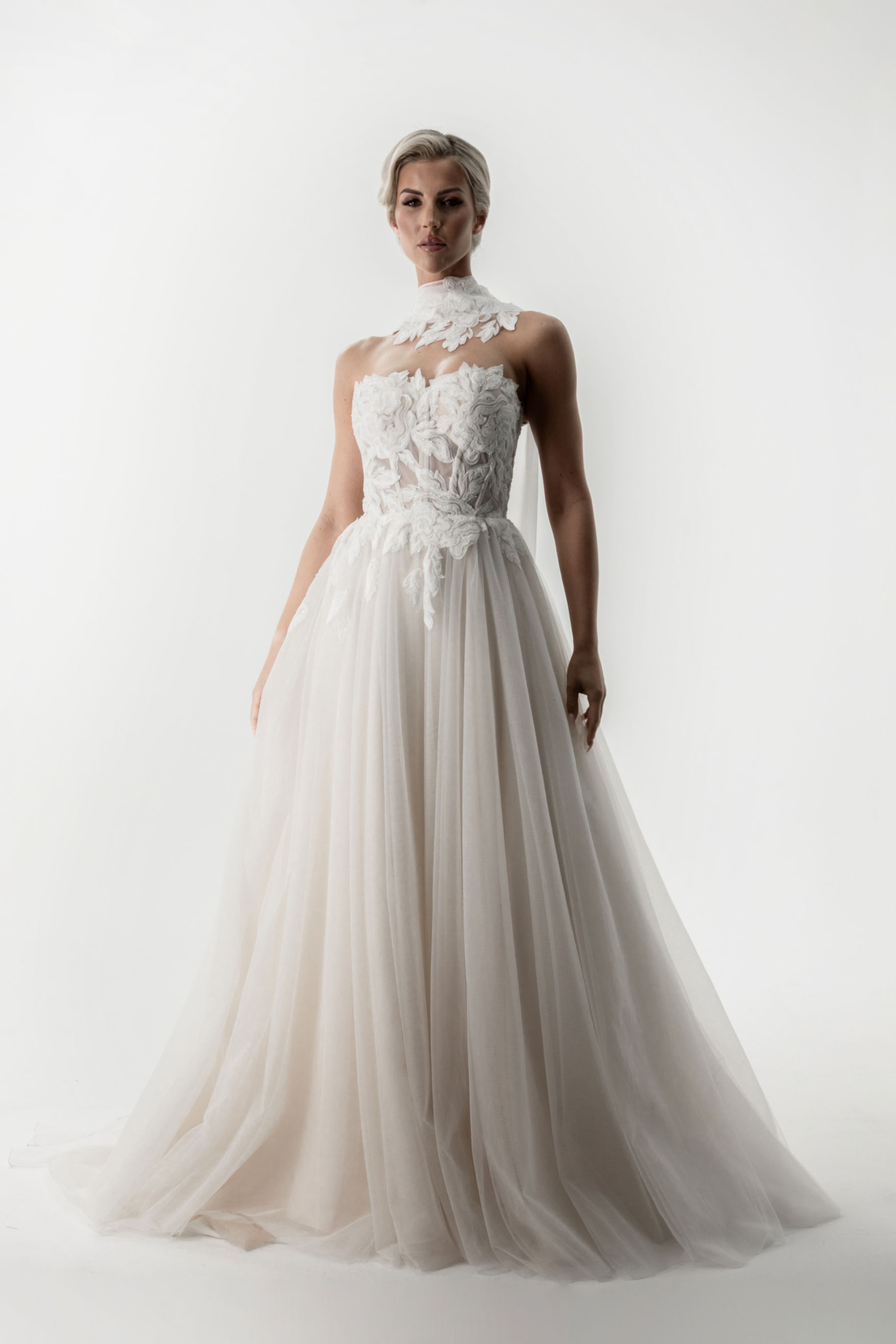 GT002-Soft tulle gown with stitched apploqué detail and scarf