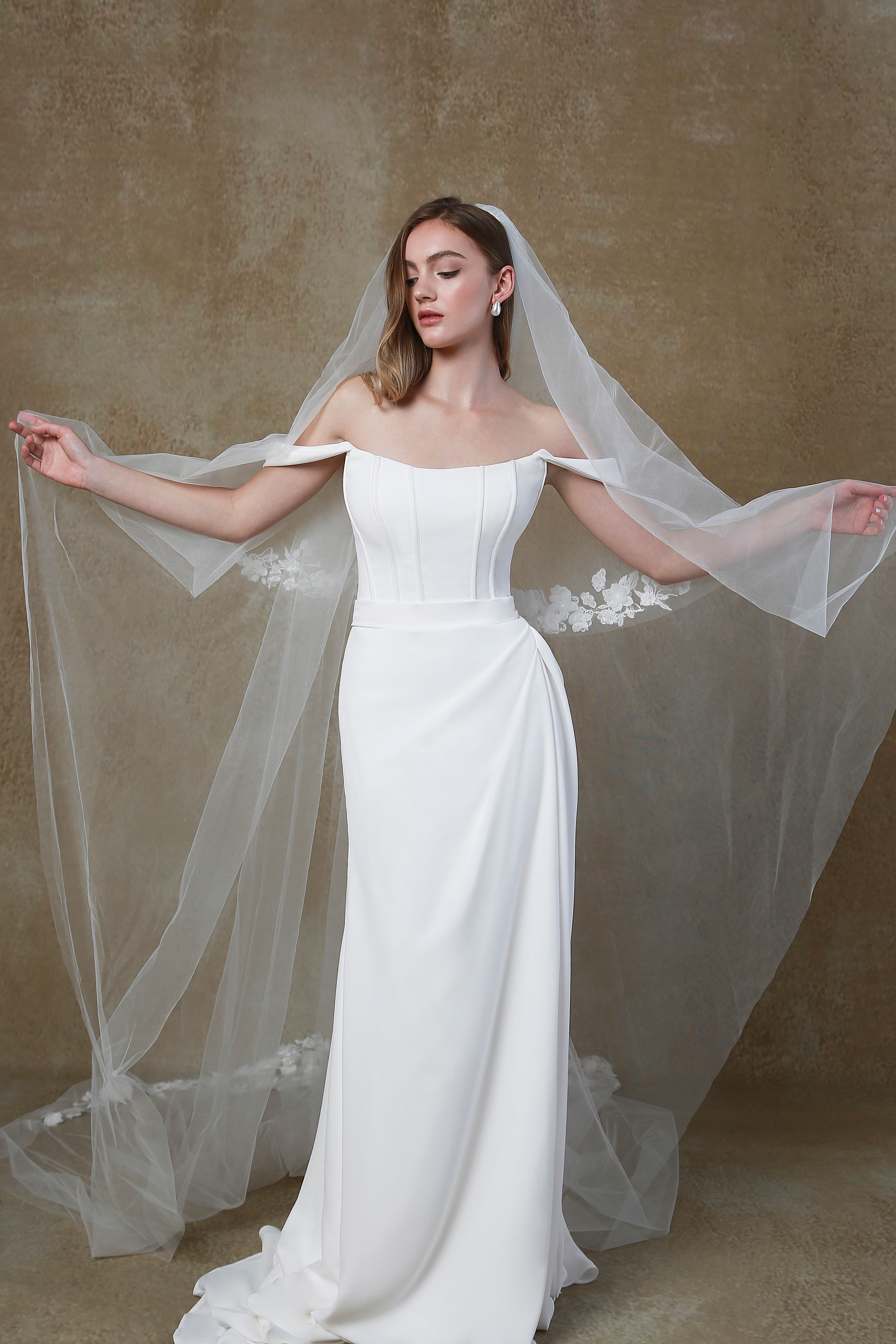 R1776-Fishtail Crepe Wedding Dress