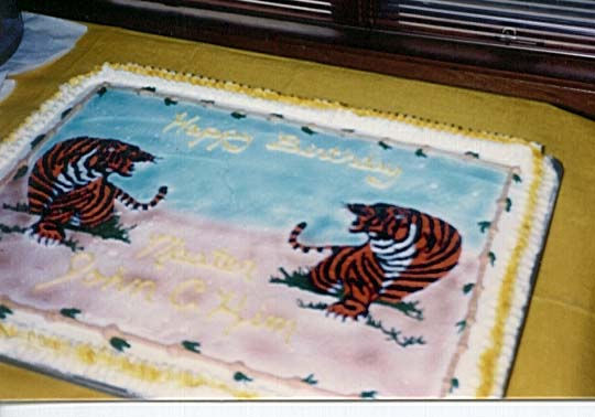 MastersCake.jpeg