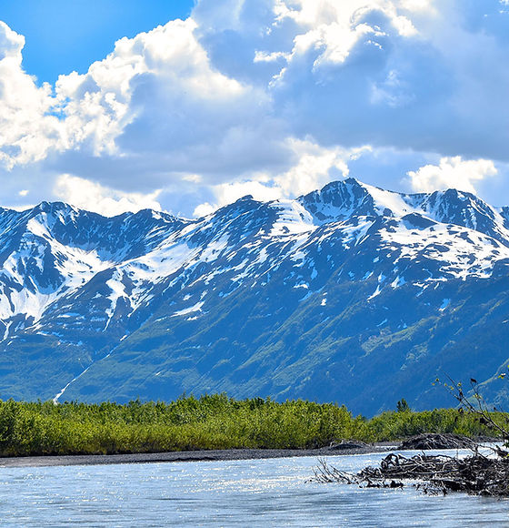 beautiful-mountains-of-alaska-LQ.jpg