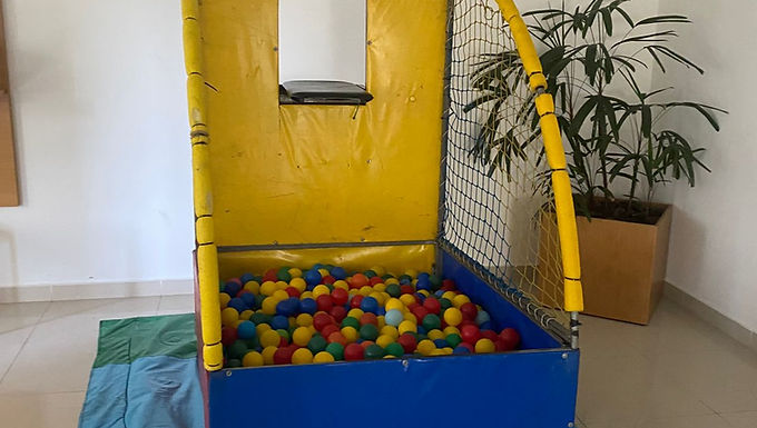 Aluguel Tombo Legal para festa de aniversário e eventos em São Paulo, Barueri, ABC Paulista. Tombo Legal com acionamento automático. Montado em Casa, Salão de Festas, Chácara, Sítio e Igrejas. Tombo Legal Locação.