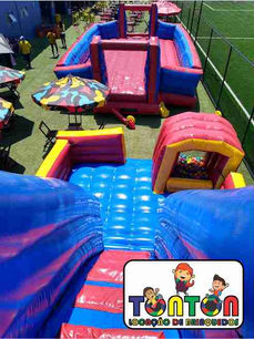 Oferecemos uma ampla variedade de opções, incluindo piscina de bolinhas, cama elástica, castelinho inflável, touro mecânico, futebol de sabão, tobogã inflável, mesas de jogos, pebolim, air game, fliperama, pula pula, escorregador inflável, entre outros. Todos os nossos equipamentos são rigorosamente inspecionados e mantidos para assegurar uma experiência segura e divertida para todos os participantes.
Tonton Locação de Brinquedos e Artigos para festas e Eventos!