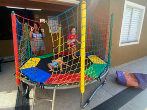 Festa no quintal: Dicas para montar um parque de diversões em casa