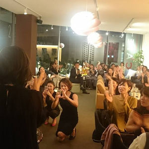 ヨガ教室の親睦会パーティー!