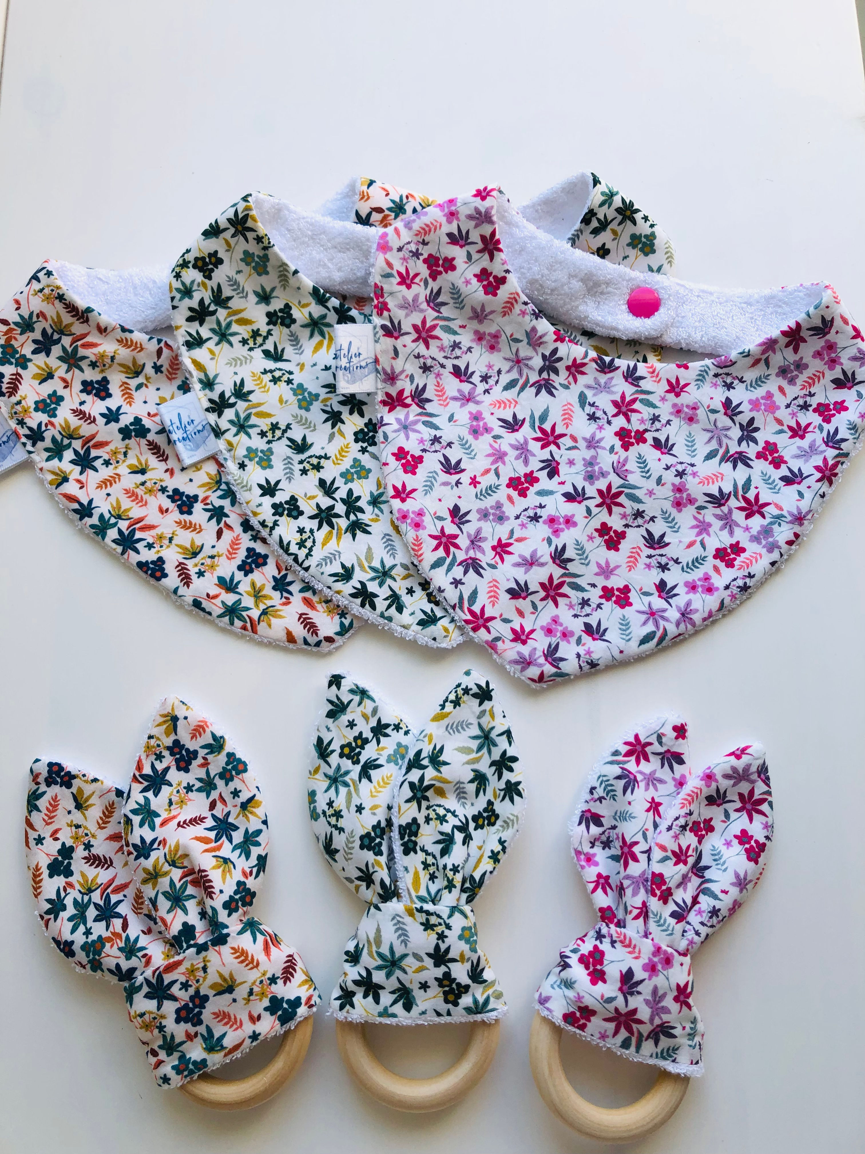Coffret bandana et anneau de dentition popeline motifs fleuris