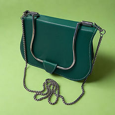 Borsa Italiana in groen alran leer met limited edition beugel constructie