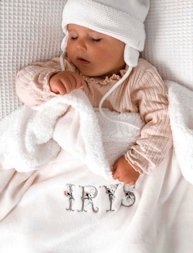 Couverture Bébé Personnalisée Avec Prénom - Tissu Polaire Doux 300g/m², Dimensions 85x85 Cm, Design Magie, Cadeau Nouveau-né Fille