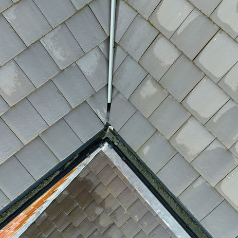 Survey of new build roof for snagging
