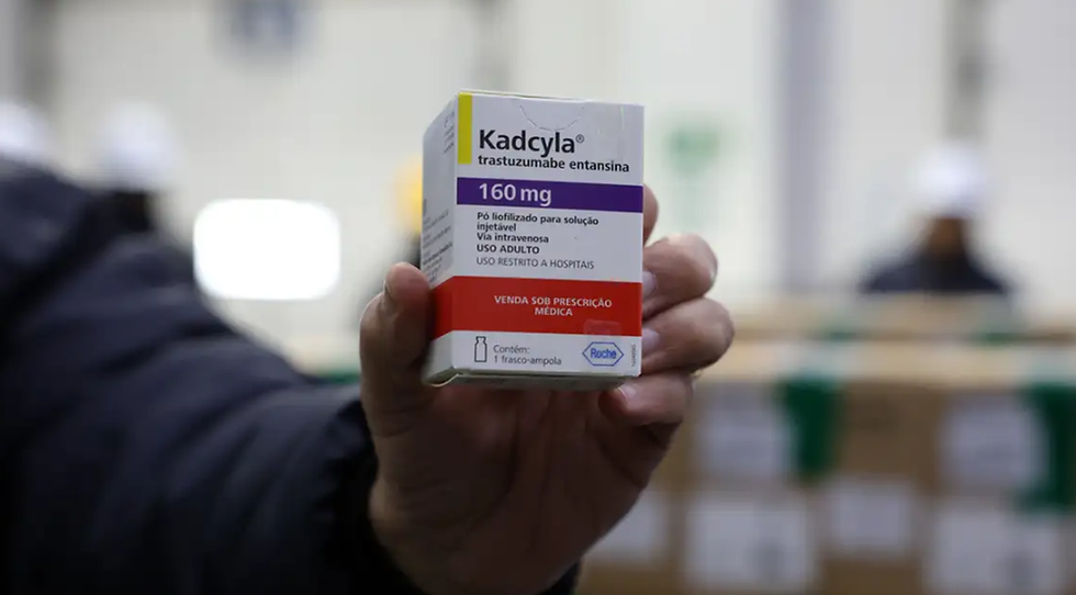Disponível no SUS: trastuzumabe entansina. Você conhece esse ADC?