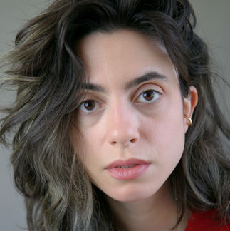 headshot de Stephanie Degreas