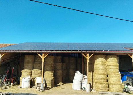 Bâtiment agricole bois panneaux photovoltaïques Stockage