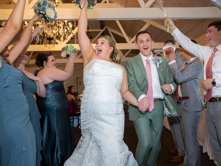 A “Summer in March”: Claire & Dominick Wedding at Elysian Fields