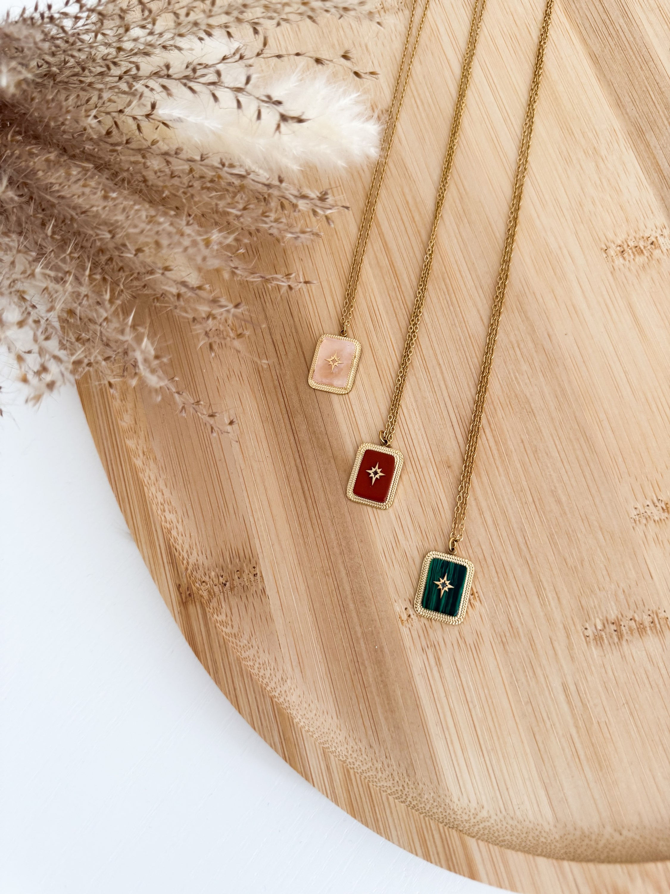 Collier Agatha