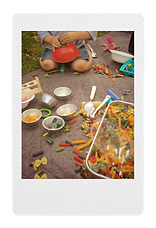 A child pretend to be a cook