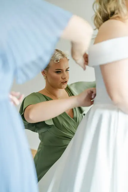The Saddleworth Hotel Wedding Photographer