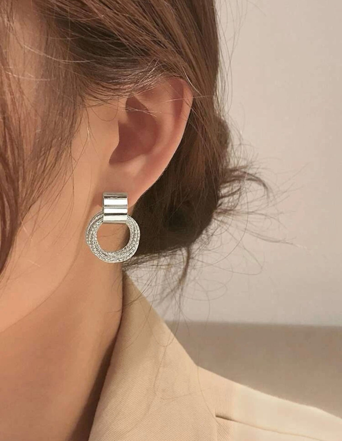 اقراط دائري فضي 