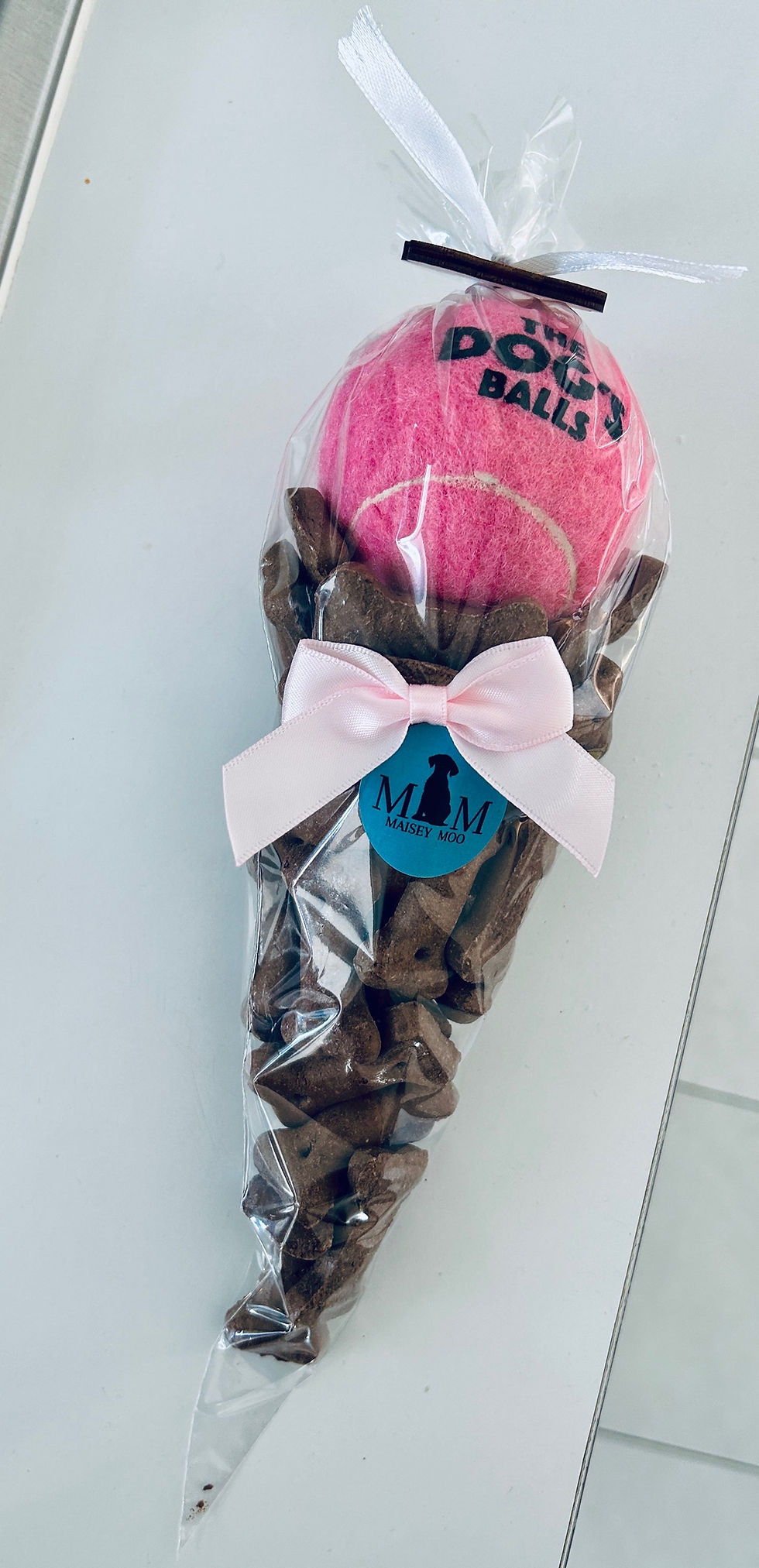 Thumbnail: Maisey Moo Ultimate Treat Cone with ball