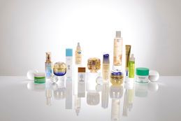 Cosmetic product lineup enhanced with exposure blending and brand text refinement