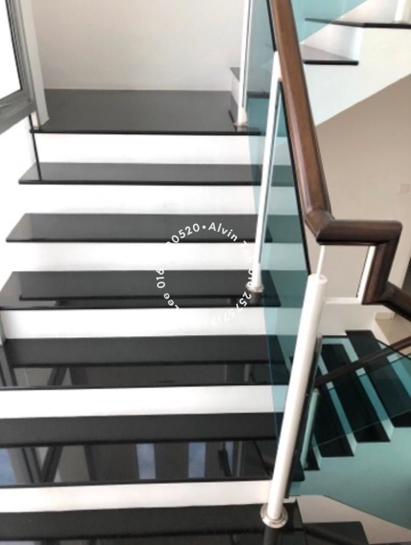 Thumbnail: 2 Storey Bungalow in Taman Cengal