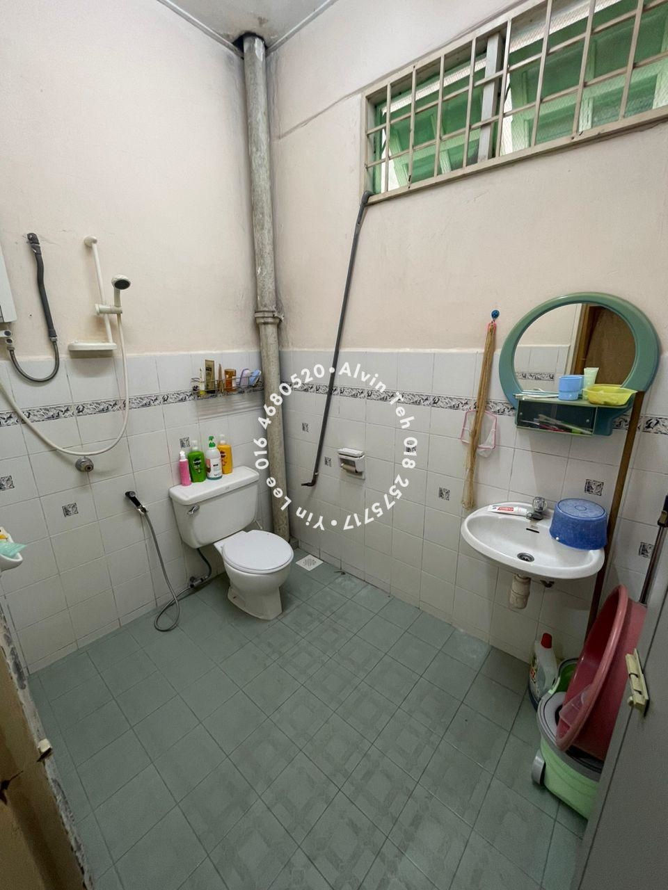 Thumbnail: 2 Storey Terrace in Taman Jambu Mawar