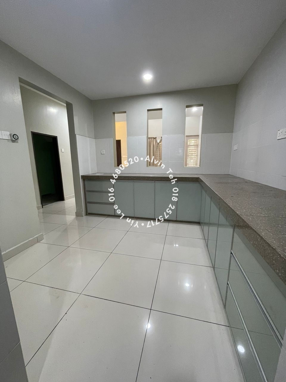 Thumbnail: 3 StoreyTerrace in Taman Bayu Aman, Telok Air Tawar