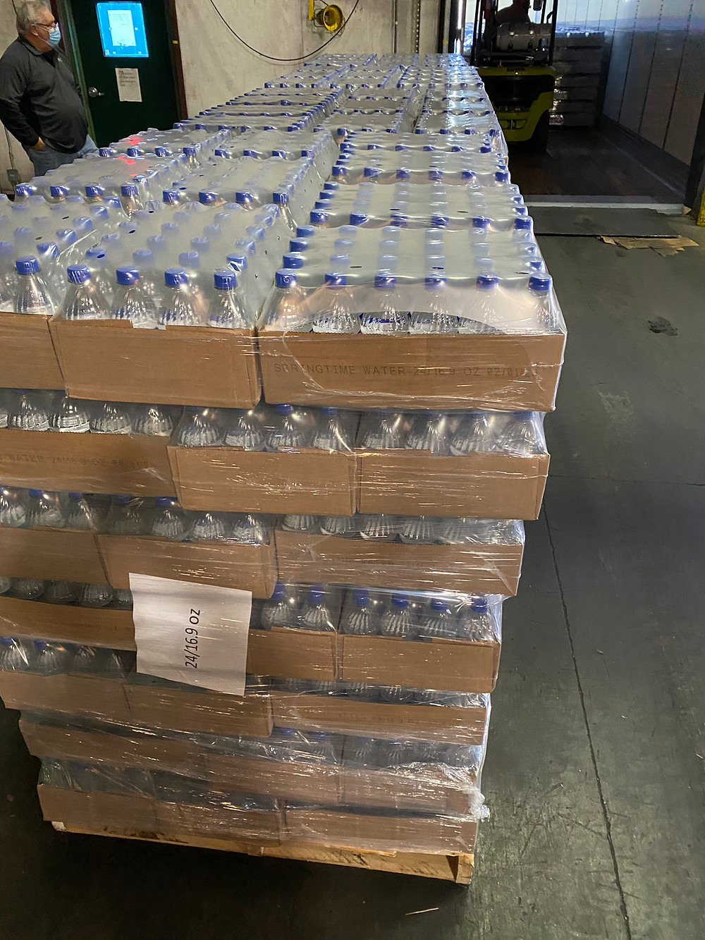 Augusta Georgia trucking company, F&W Transportation, water donation