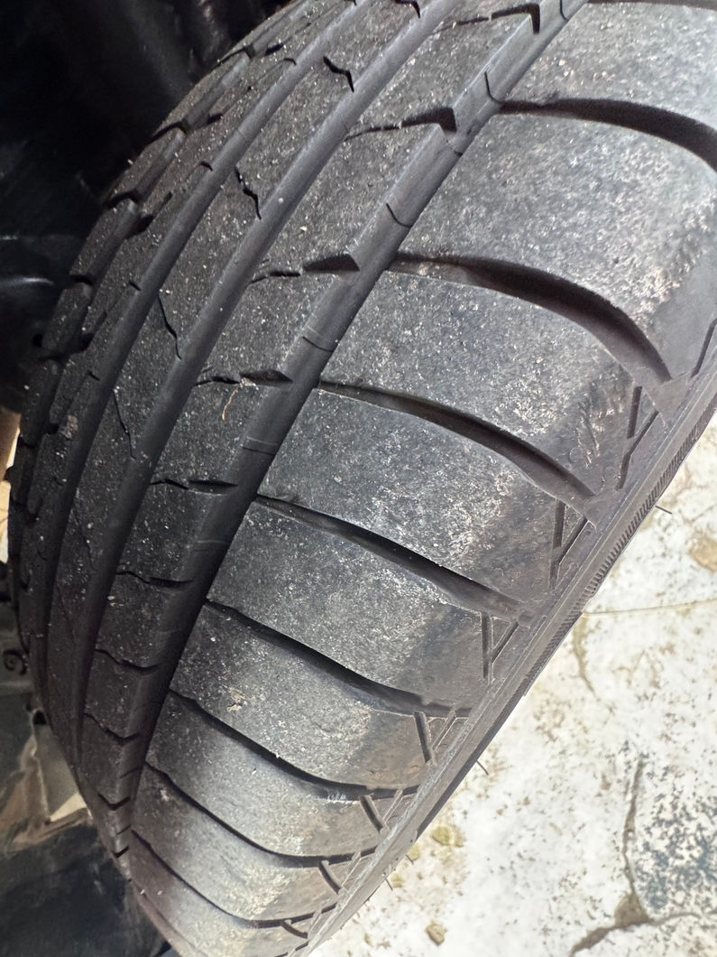 Miniatura: DUSTER ICONIC 1.6 aut 2024