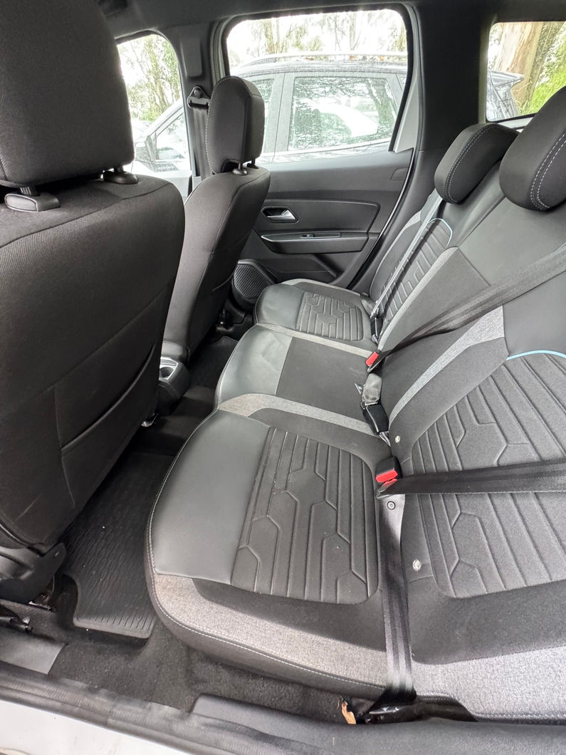 Miniatura: DUSTER INTENSE 1.6 AUT 2024