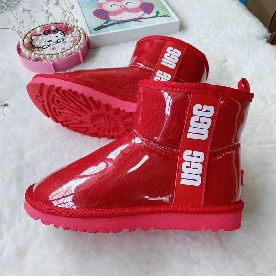 Thumbnail: Ugg boots