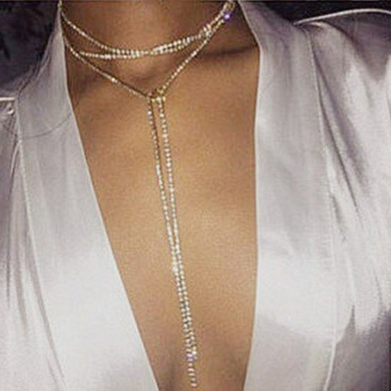Thumbnail: Gold necklace