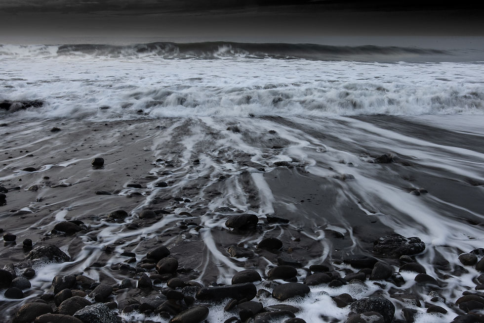 Web images_abstract_surflinerocks_screen.jpg
