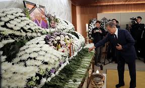 Funeral home in Korea Seoul traditions and etiquette flowers