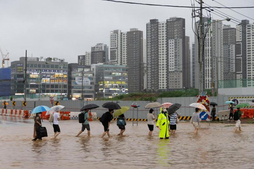  From a recent flood report - high-water levels in Korean urban waterways