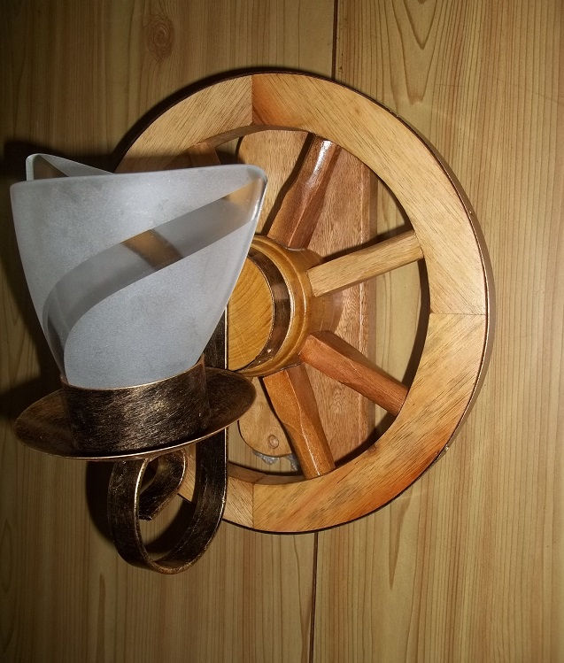 Arandela roda 30 cm 1 bocal vidro