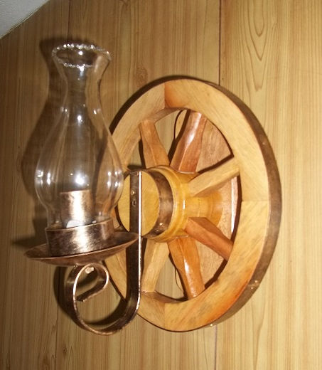 Arandela roda 30 cm 1 bocal e vidro